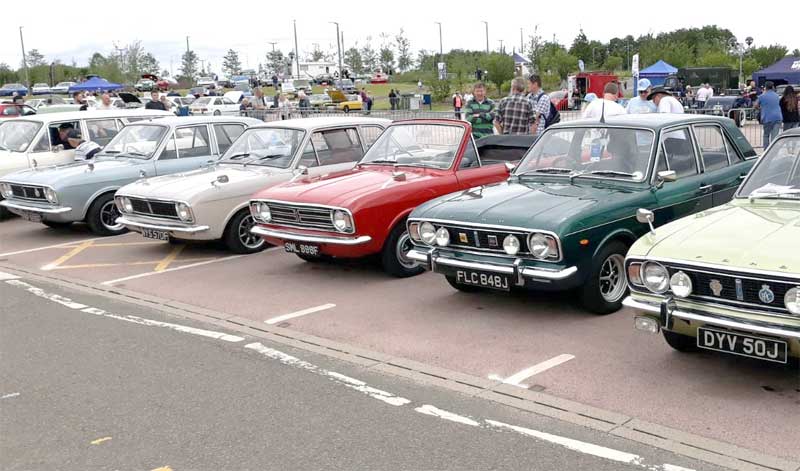 Der Cortina - ein britischer Ford. Das seltene Cabrio fertigte Crayford Engineering. Der Cortina - ein britischer Ford. Das seltene Cabrio fertigte Crayford Engineering.