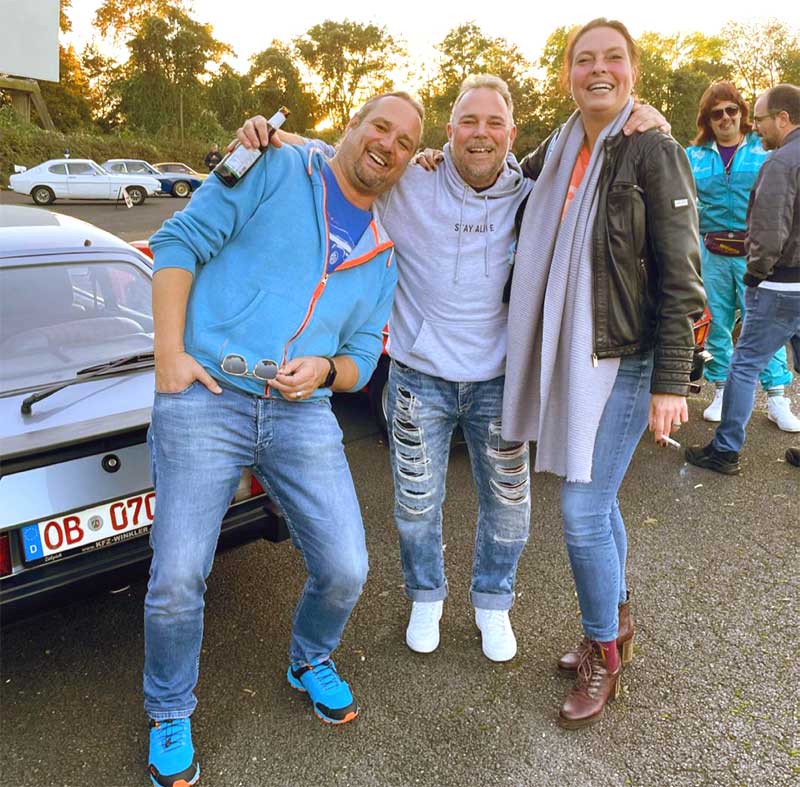 „Capri meets Manta – Ende einer Ära. Tschüss Autokino Köln“ „Capri meets Manta – Ende einer Ära. Tschüss Autokino Köln“