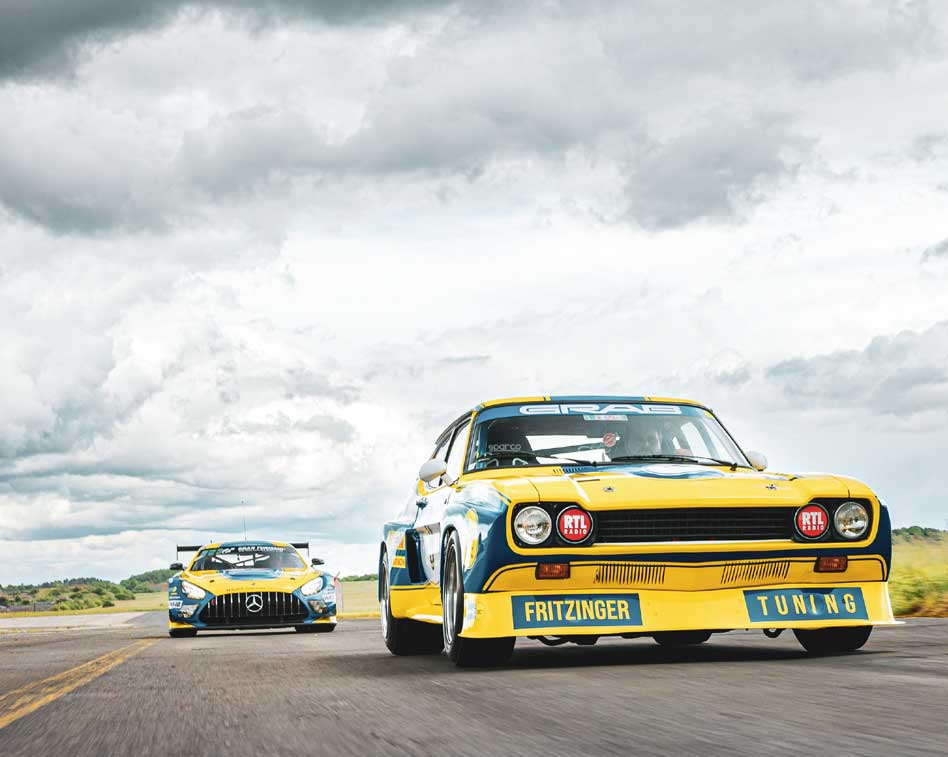 Fototermin auf dem Flugfeld vor dramatischem Himmel. Fototermin auf dem Flugfeld vor dramatischem Himmel.