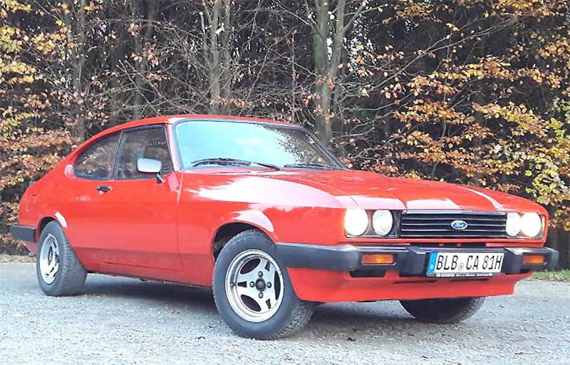 Mit 16 Jahren fand Peter Hechmann seinen damals 33 Lenze zählenden Traumwagen. Auto mehr als doppelt so alt wie sein Besitzer. Mit 16 Jahren fand Peter Hechmann seinen damals 33 Lenze zählenden Traumwagen. Auto mehr als doppelt so alt wie sein Besitzer.