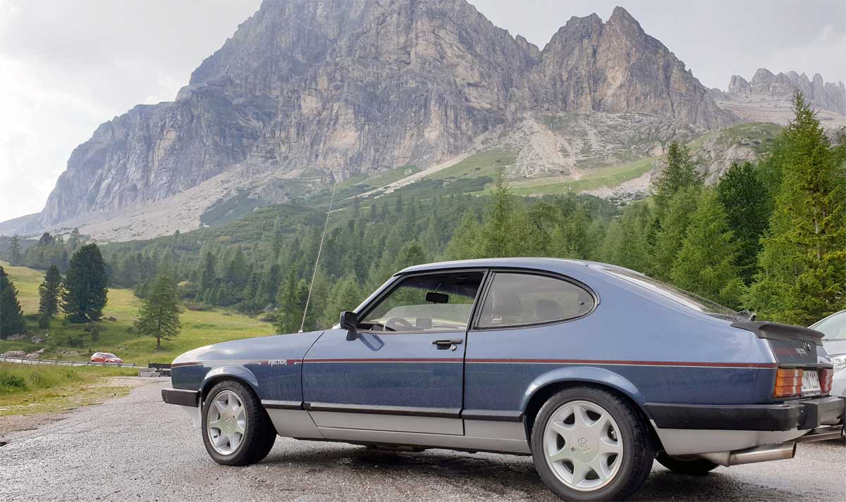 „Bild-Schön“: Der III-er von Michael Roth am Falzarego-Pass. „Bild-Schön“: Der III-er von Michael Roth am Falzarego-Pass.