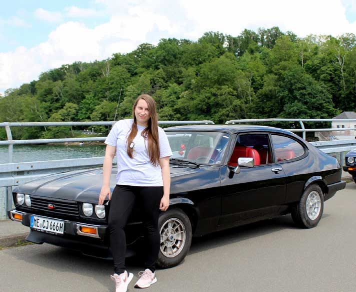 Jacqueline Trick ist das „Chefchen“ (laut Homepage) des Capri Teams Velbert. Jacqueline Trick ist das „Chefchen“ (laut Homepage) des Capri Teams Velbert.