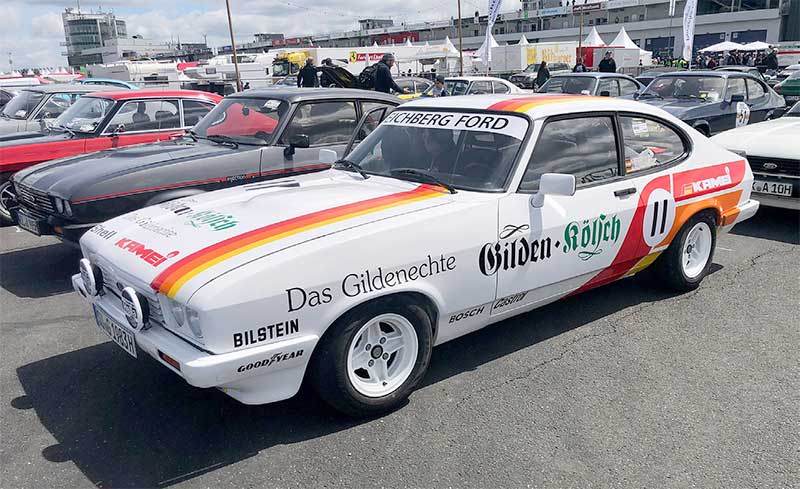 Die erste größere Tour mit dem Nachbau des Gilden Kölsch-Capri führte zum Nürburgring. Das einzig wahre Ziel, 40 Jahre nach dem Triumph. Die erste größere Tour mit dem Nachbau des Gilden Kölsch-Capri führte zum Nürburgring. Das einzig wahre Ziel, 40 Jahre nach dem Triumph.