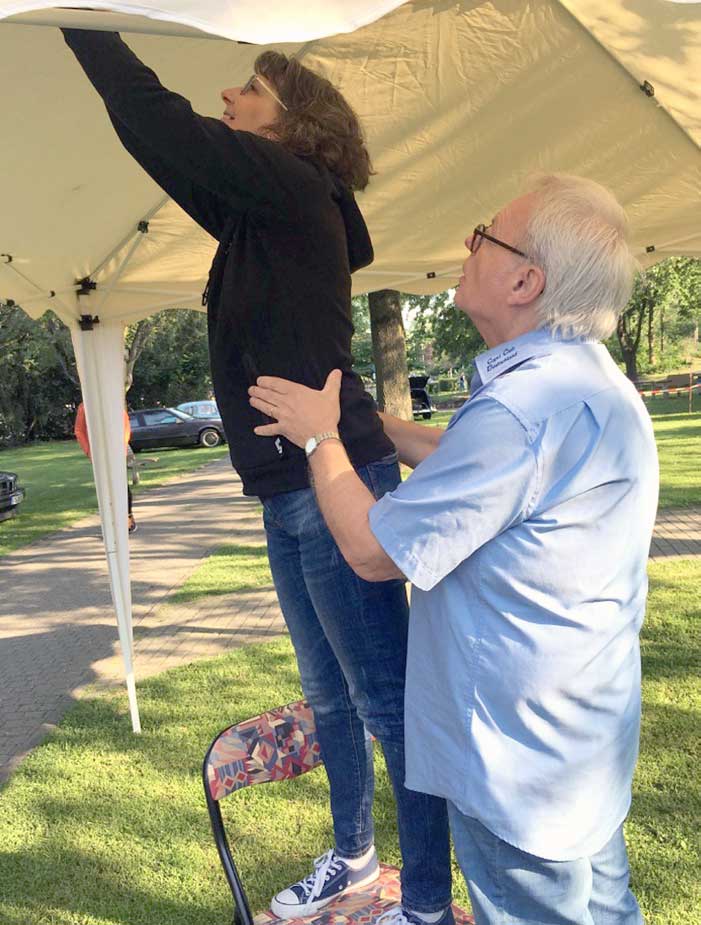 Im Capri Club Deutschland hilft man sich. Im Capri Club Deutschland hilft man sich.