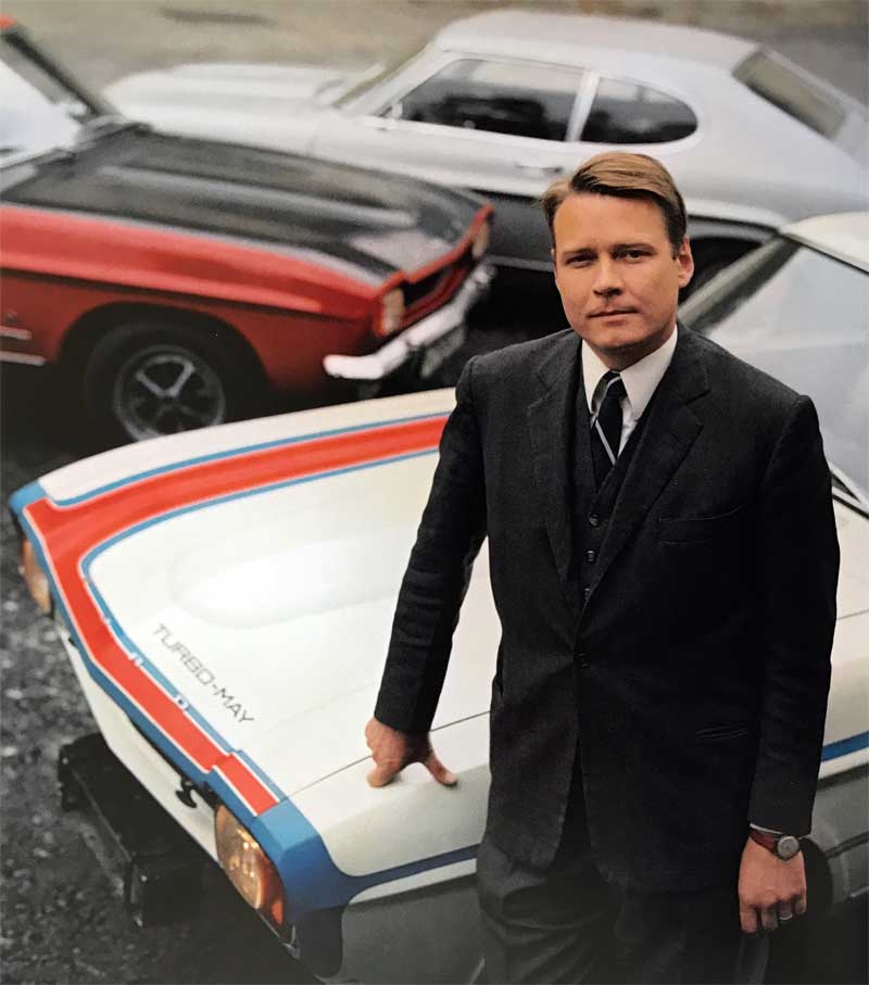 Michael May mit Mitte 30 und den ersten von ihm getunten Capri. Michael May mit Mitte 30 und den ersten von ihm getunten Capri.