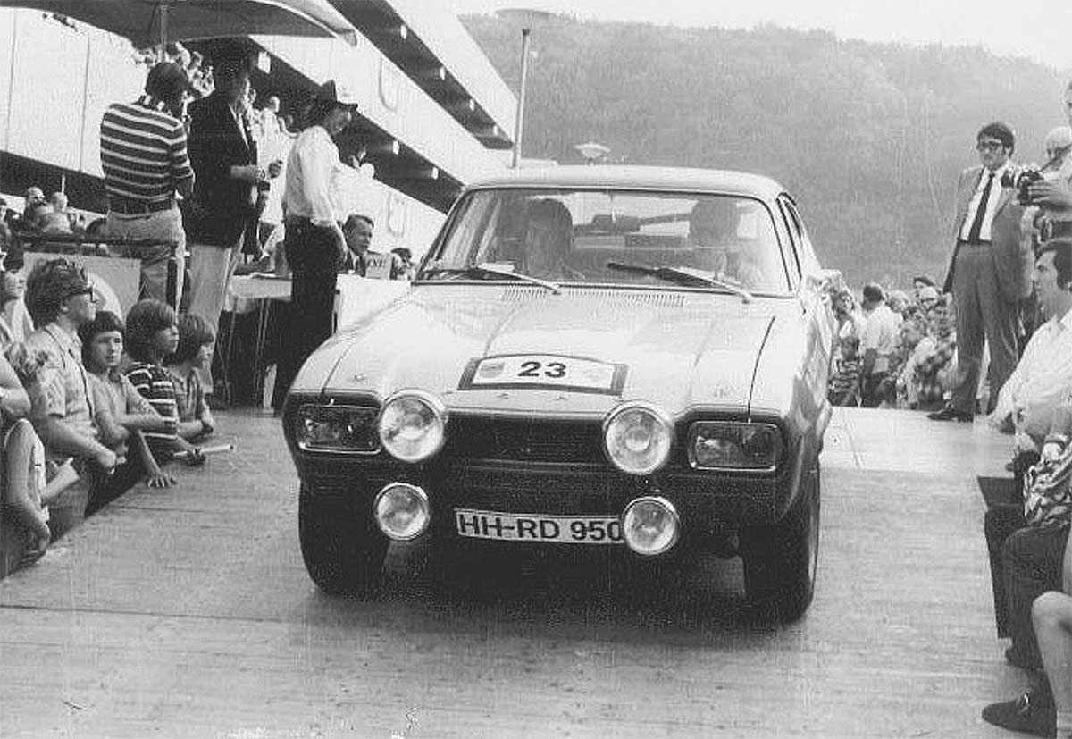 Auf der Startrampe. Auf der Startrampe.