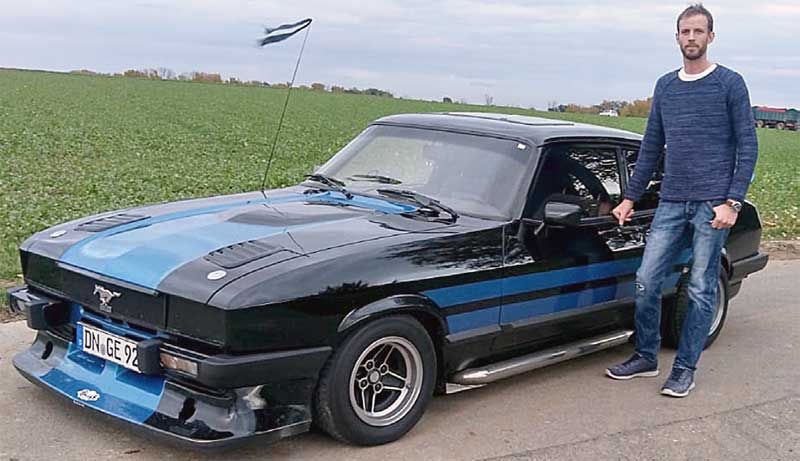 Georg wird Dieters Auto in Ehren halten. Georg wird Dieters Auto in Ehren halten.