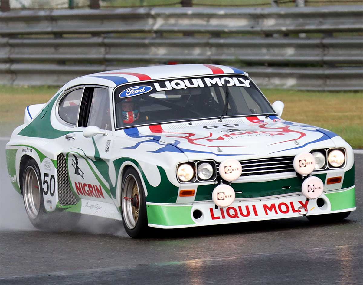 Neun Capri waren in Spa allein in der „Heritage Touring Cup“-Serie am Start. Neun Capri waren in Spa allein in der „Heritage Touring Cup“-Serie am Start.