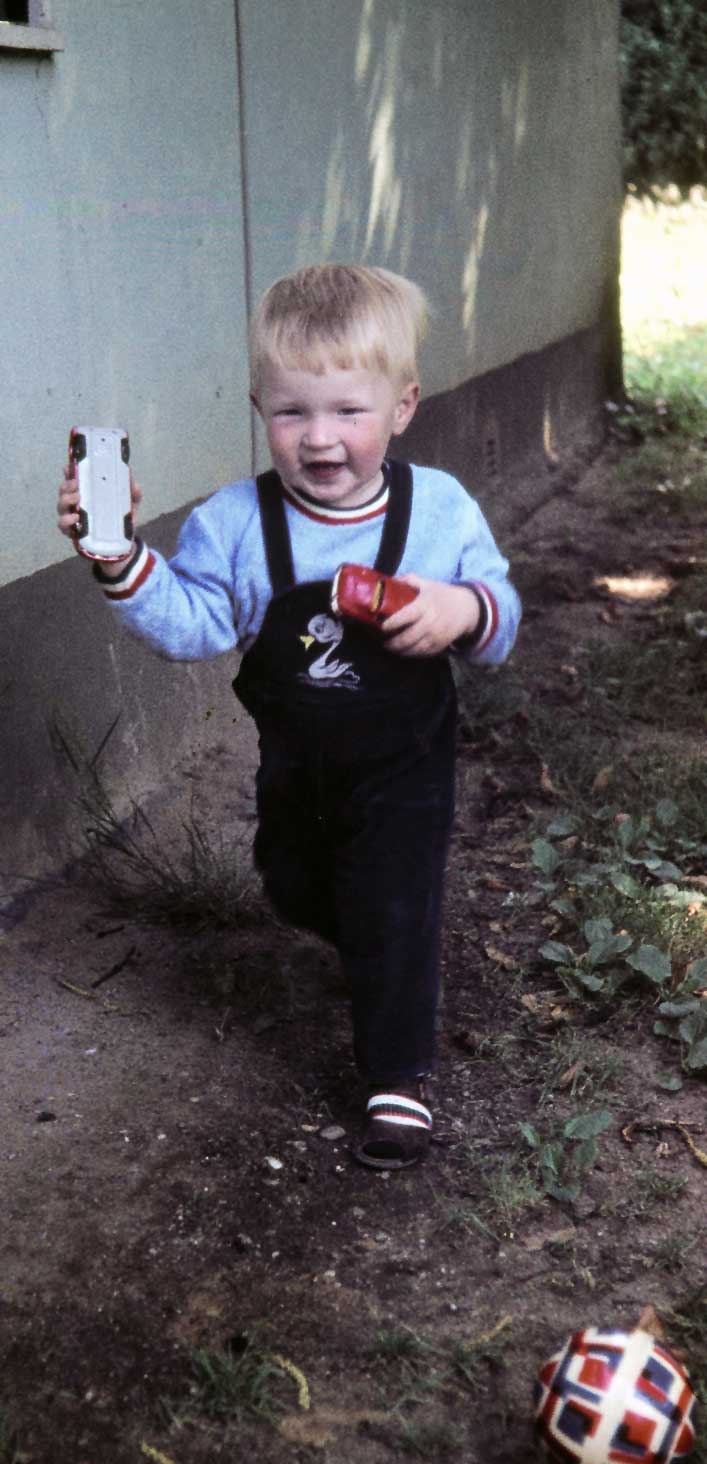 In Sachen Auto war Dirk schon früh am Ball. In Sachen Auto war Dirk schon früh am Ball.