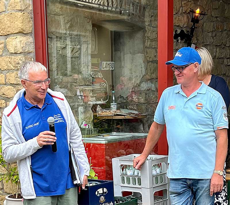 Frank Lehmann organisierte mit Walter das Treffen (unten rechts). Frank Lehmann organisierte mit Walter das Treffen (unten rechts).
