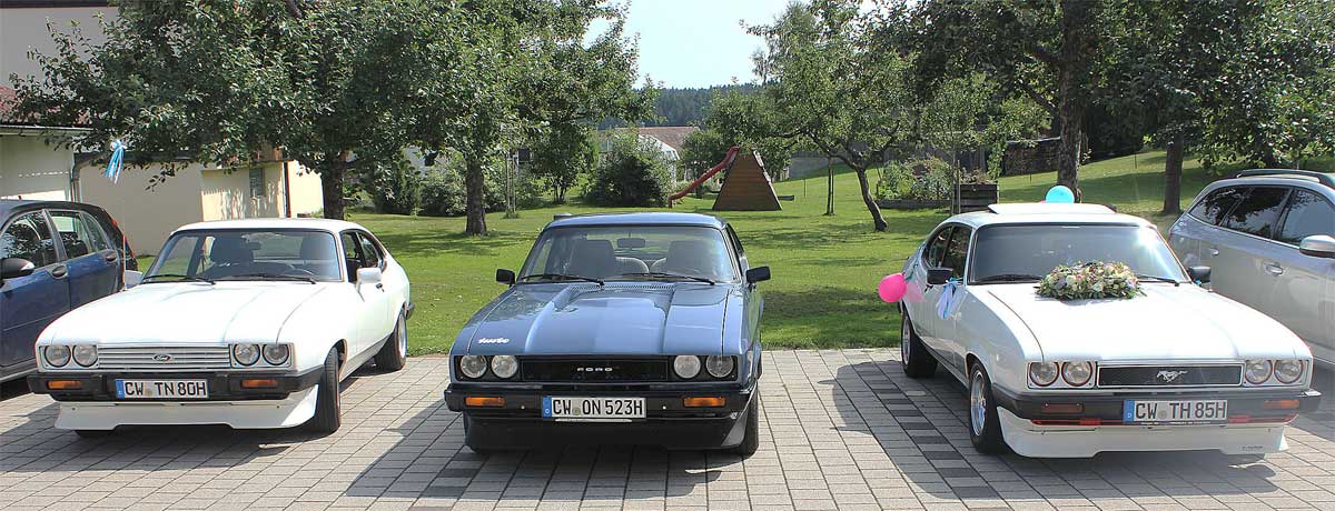 Die Optik auf dem Parkplatz am Landgasthof glich beinahe einem kleinen Capri-Treffen. Die Optik auf dem Parkplatz am Landgasthof glich beinahe einem kleinen Capri-Treffen.