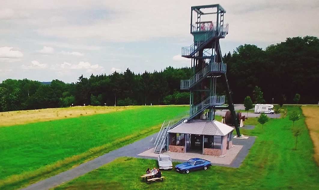 Jana und Tim Willenweber sind im Film „Das erste Auto - eine Liebe fürs Leben“ zu sehen. Jana und Tim Willenweber sind im Film „Das erste Auto - eine Liebe fürs Leben“ zu sehen.