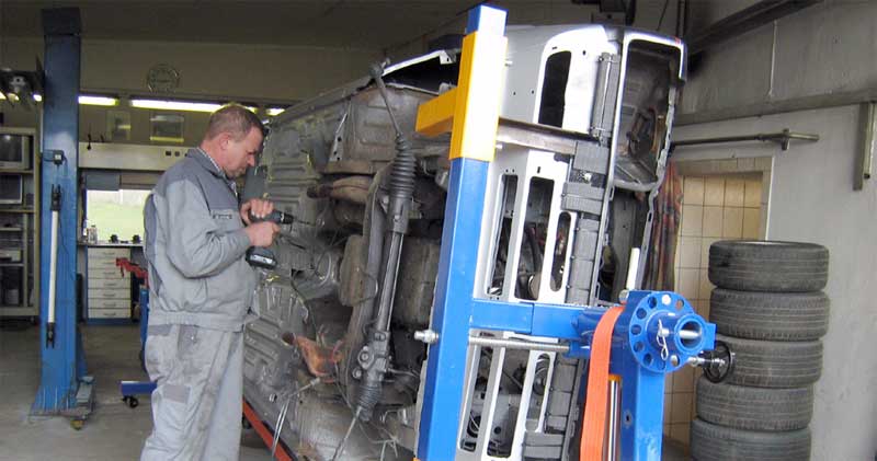 Impressionen aus der Werkstatt. Impressionen aus der Werkstatt.